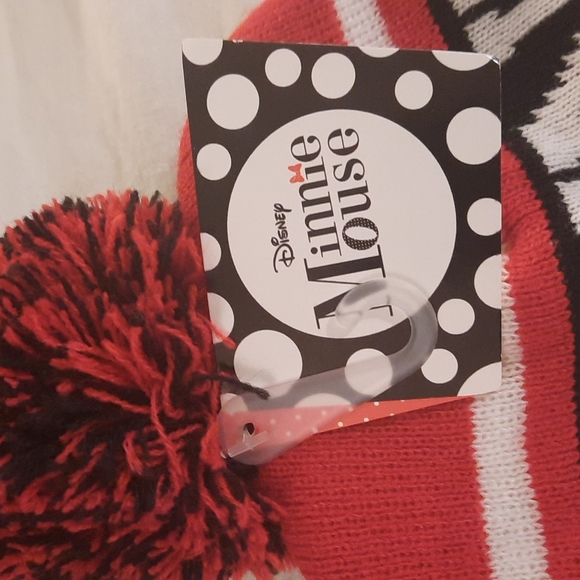Disney "Minnie" Mouse beanie hat with fringe Puff on top red black white pom pom - Picture 3 of 9
